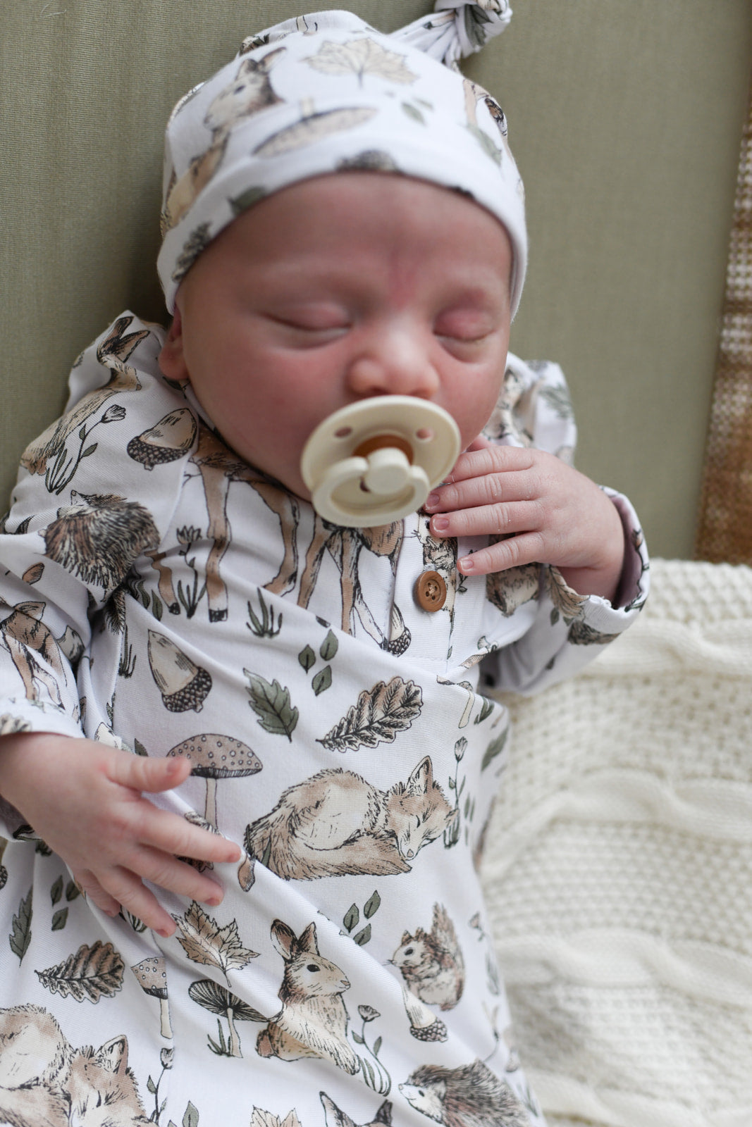 Knotted baby on sale sleeper